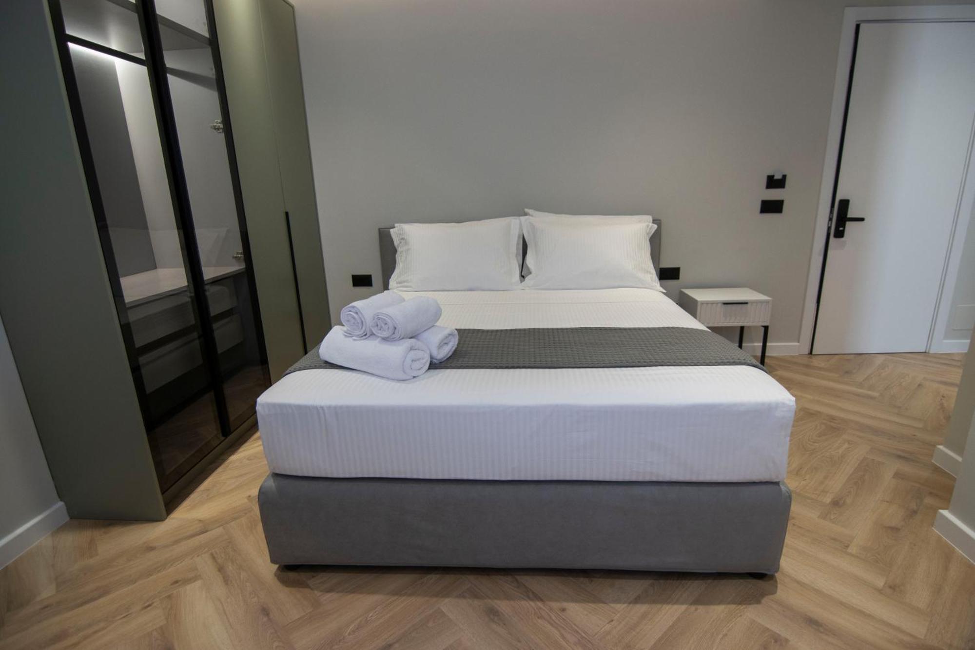 Mina Luxury Rooms Tiranë Eksteriør bilde