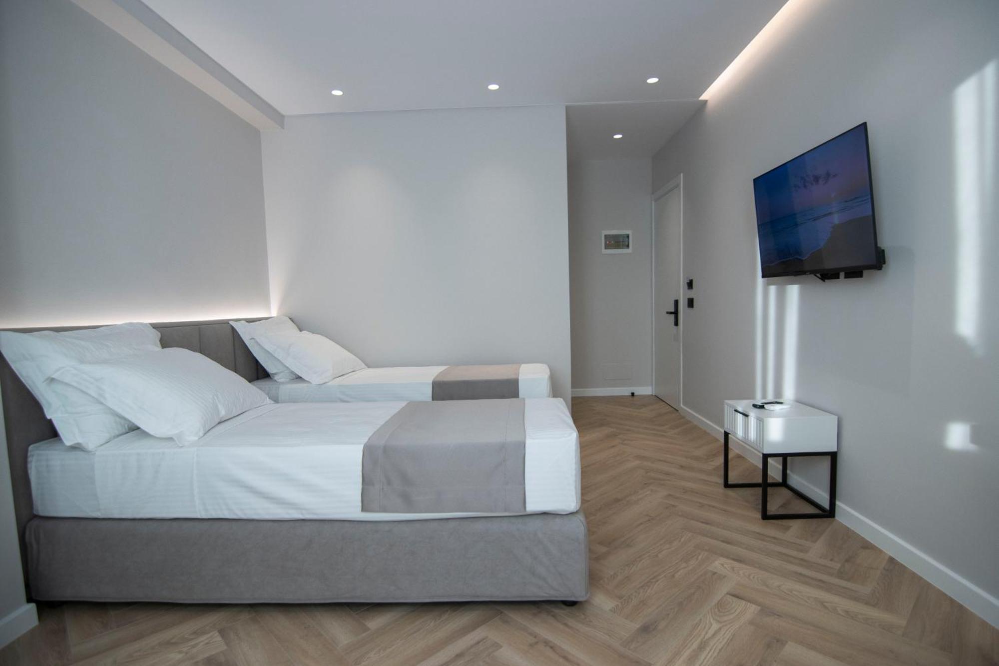 Mina Luxury Rooms Tiranë Eksteriør bilde