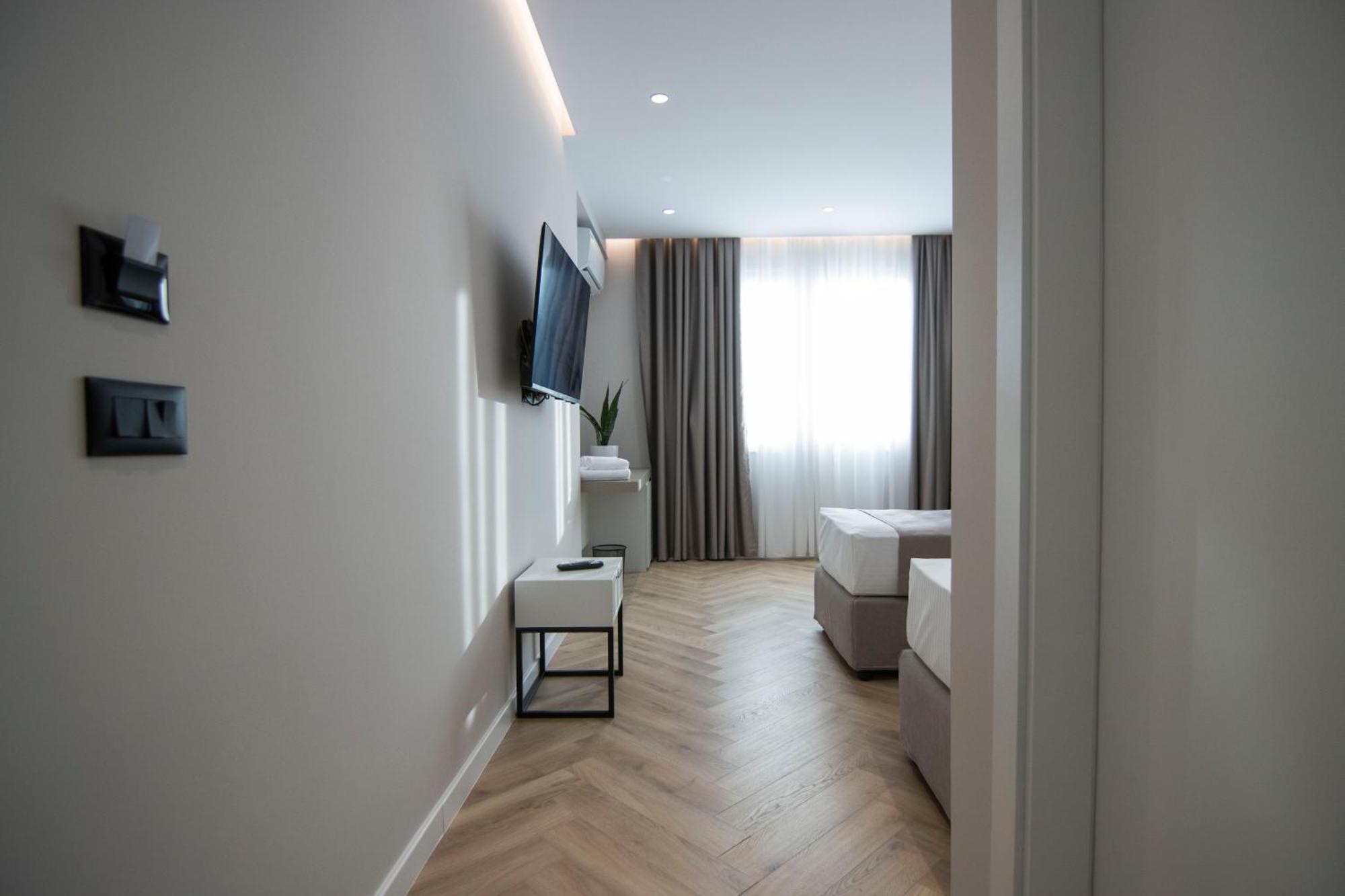 Mina Luxury Rooms Tiranë Eksteriør bilde